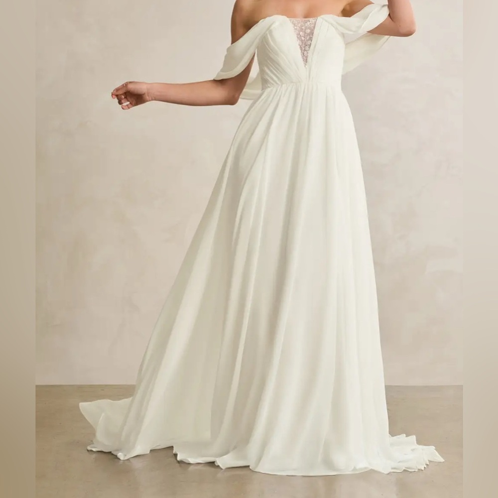 Azazie | Fawn Cream A line strapless sweetheart neck sequined chiffon gown BNWT